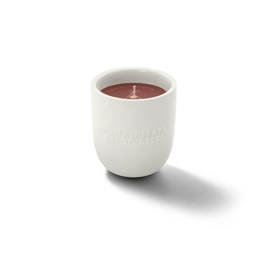 Aromatherapy Associates, Rose, Floral și dulce, Lumânare parfumată, 200 g *Tester