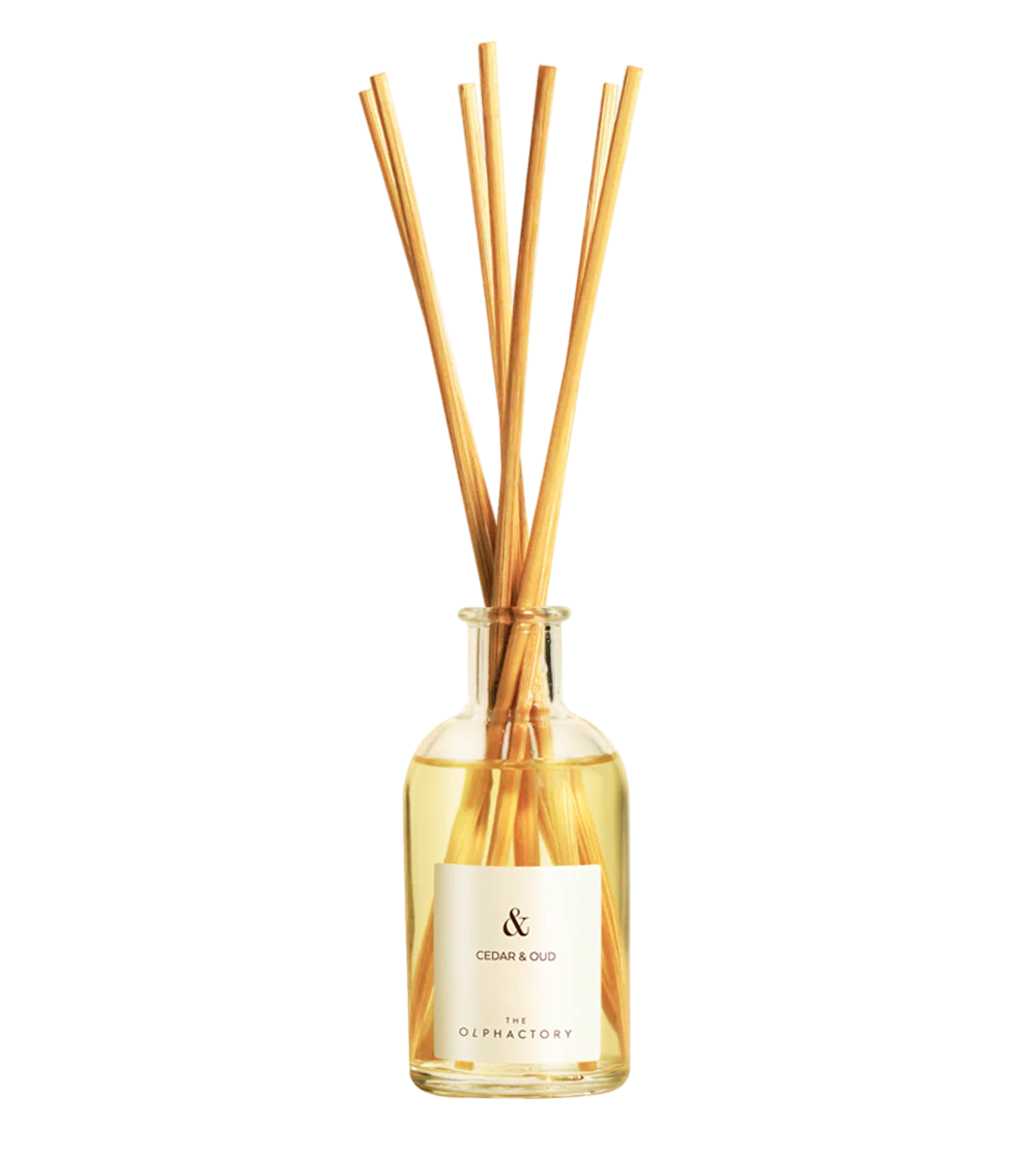 The Olphactory, Cedar & Oud, Bețișoare parfumate, Difuzor de aromă cu bețișoare, 100 ml
